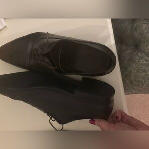 Gucci Black Leather Oxfords